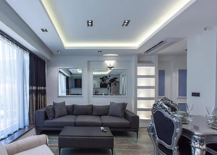 Angel Aparthotel