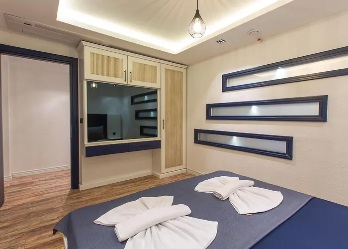 Angel Aparthotel 4*