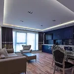 Angel Aparthotel