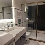 Angel Aparthotel 4*