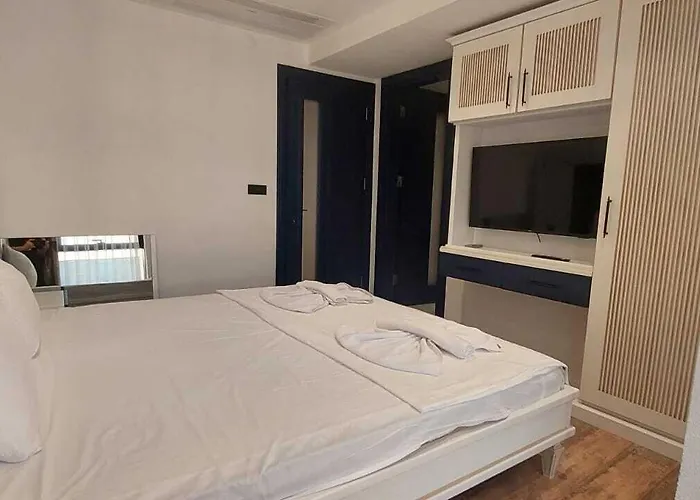 Angel Apartahotel 4*